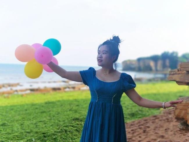 浪花里面依依什么意思
