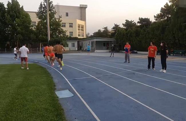 3公里长跑标准几分钟及格