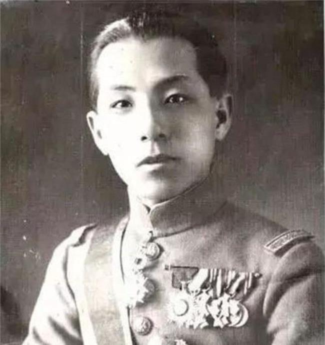 张学良母亲
