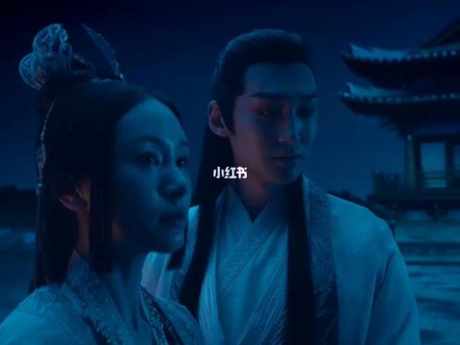 芳月和鹤守月什么关系