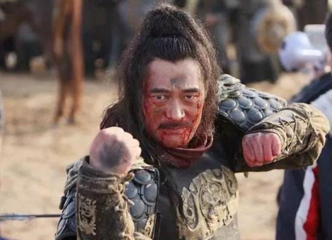 三拳打死的意思
