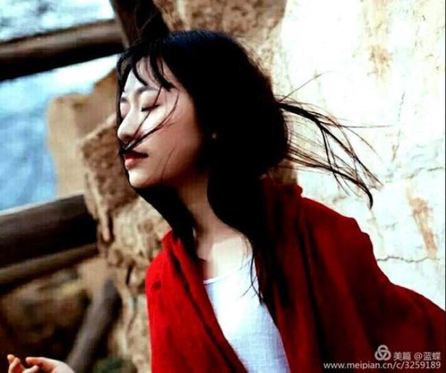 浅唱低吟意思