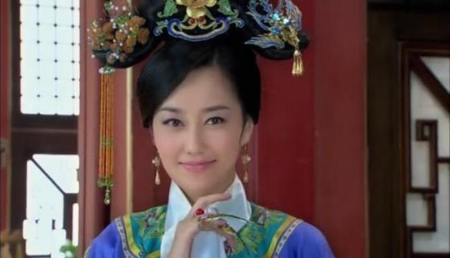 甄嬛传里的令妃娘娘谁扮演的