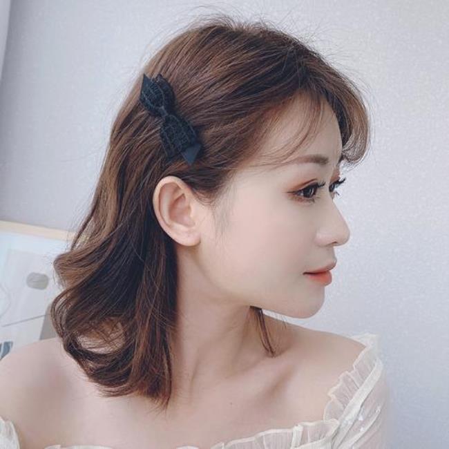 中短发大蝴蝶发卡怎么戴