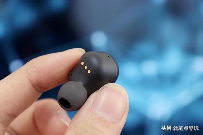 jeet蓝牙耳机只有一边有声音