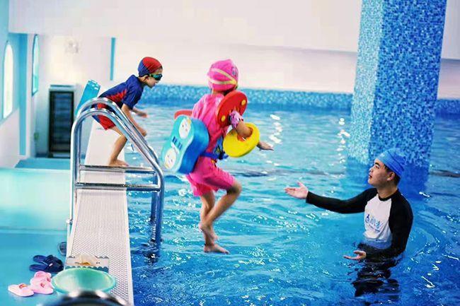 为什么小孩不怕游泳