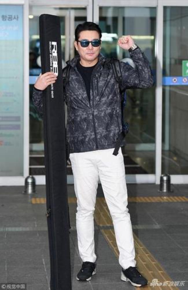 韩星李太坤为什么打刘在石