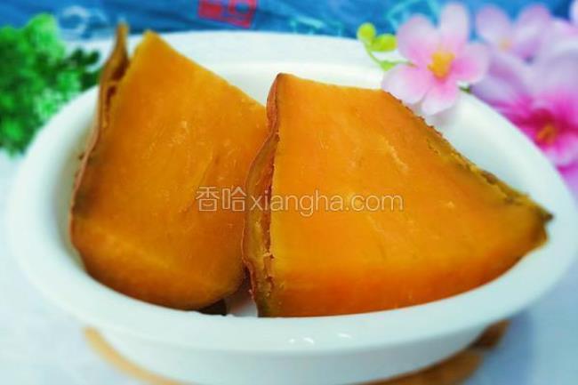 小熊煮红薯的故事