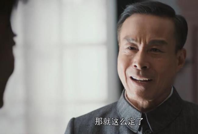 霞光的编剧是谁