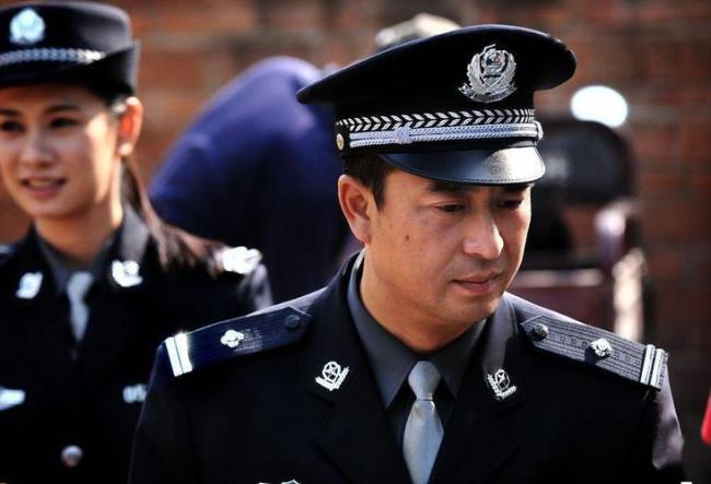 营盘镇警事范所儿子扮演者