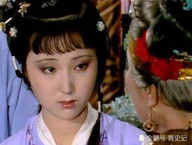 林黛玉死的时候怎么未着寸缕