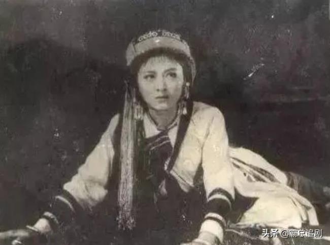 阿诗玛被谁害了