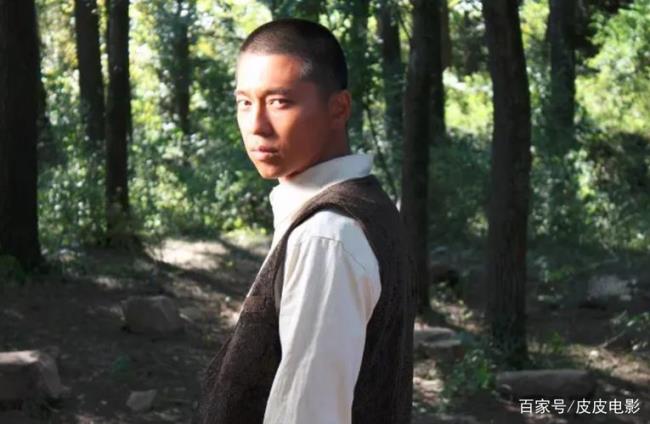 演员王雷和王心刚有什么关系