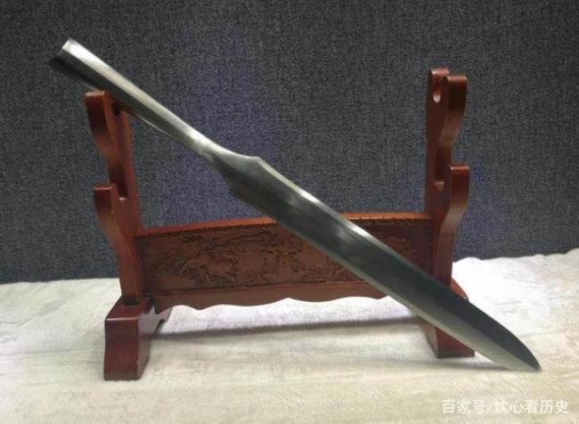 古代一杆马槊多重