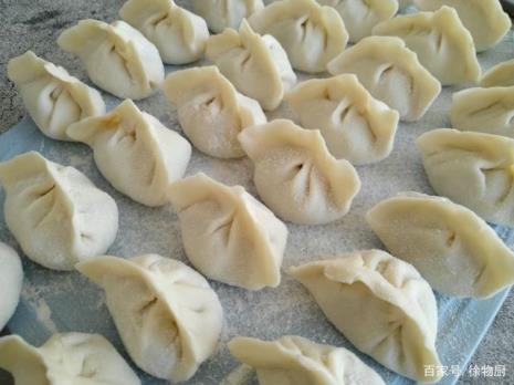 东北酸菜馅饺子做法