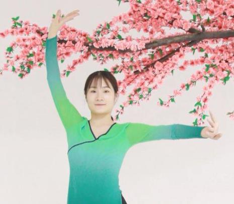 兰花指怎么摆