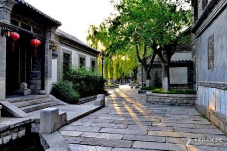 济南明府城在哪