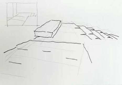 那长而光滑的石板路原文
