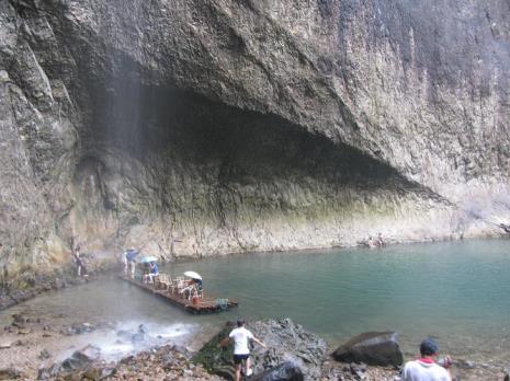 龙虎山和雁荡山哪个好玩