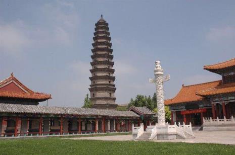 汶上宝相寺里面好吗