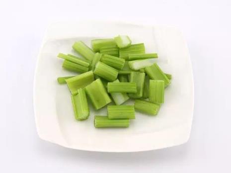 九阳豆浆机打西芹吗