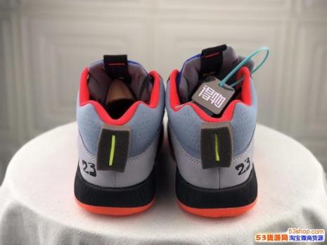aj35后跟磨脚
