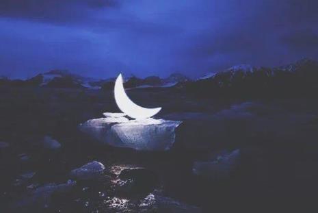 月伴小夜曲完整原唱