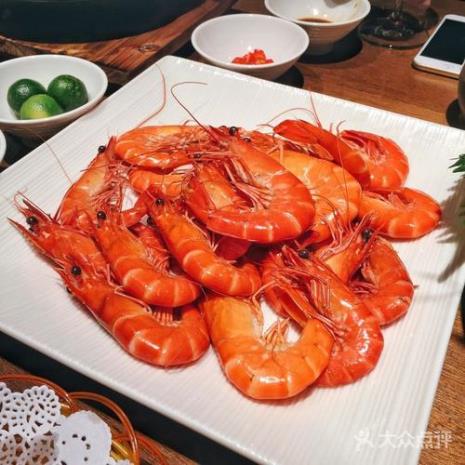 黑虎虾白灼需要多久