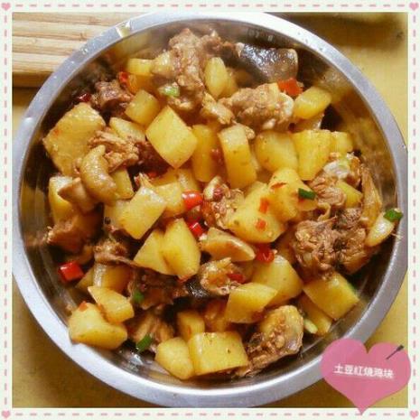 土豆烧鸡块的制作方法及步骤