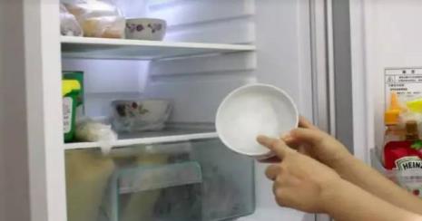 冰箱冷冻室快速清理方法