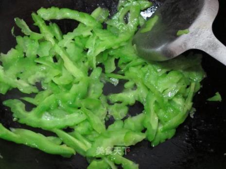 清炒苦瓜丝怎么做