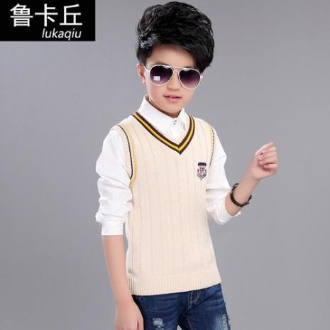 6岁男童时尚马甲编织教程