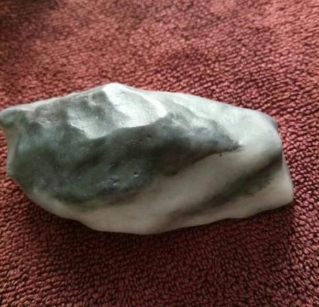 戈壁青花是玉吗