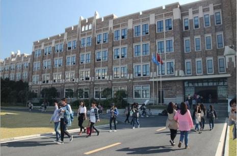 上海外国语贤达学院怎么样