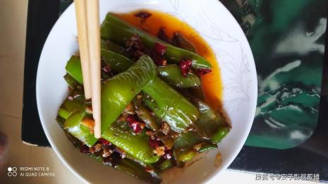 虎皮辣椒焖茄子的做法