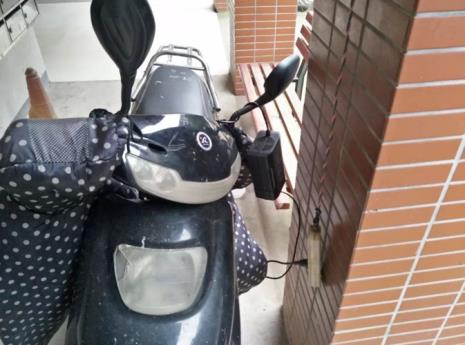 电瓶车电瓶用了五六年要不要换