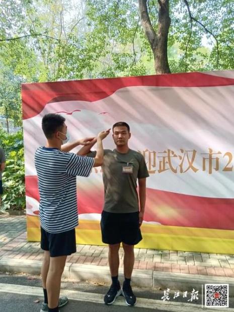成考毕业证几月份拿到手