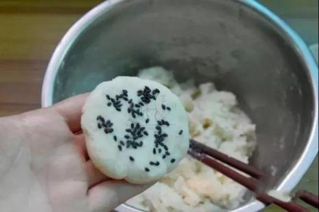 点和沾的意思分别是什么