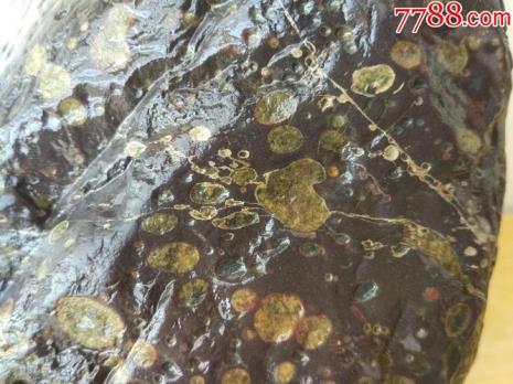 缠丝梅花石介绍