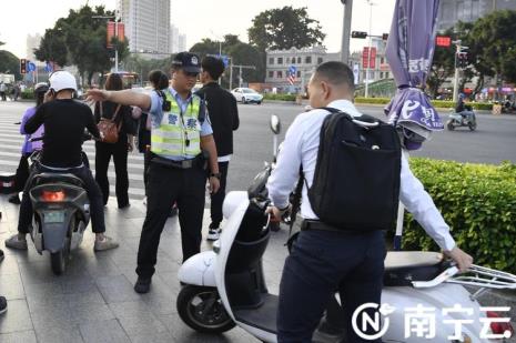 南宁买电车需要什么证件