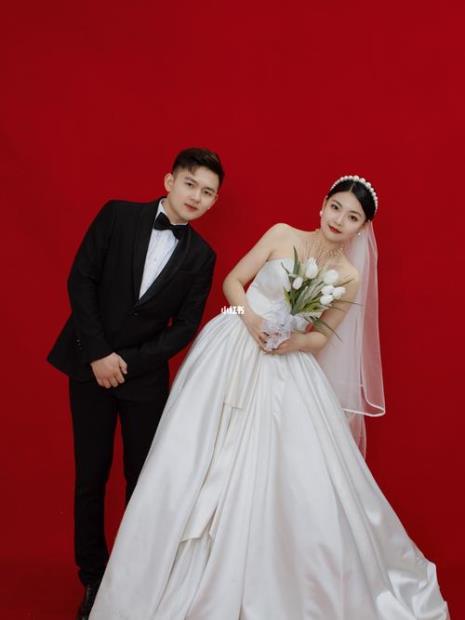 婚纱照鼻孔可以修吗