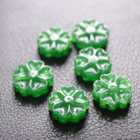 绿色祥云图案的寓意