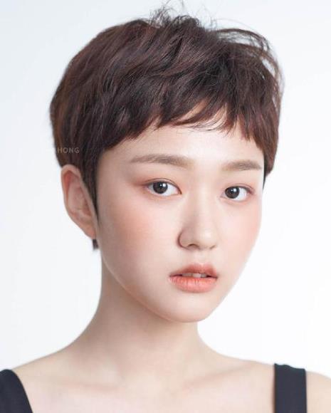 短发属于什么发型