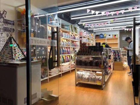 青岛开宠物店赚钱吗