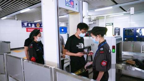 地铁安检员能干一辈子吗