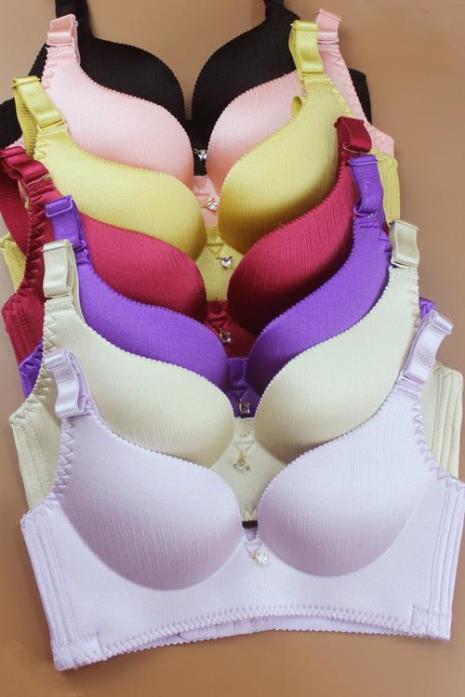 布料最少的女性衣服叫什么