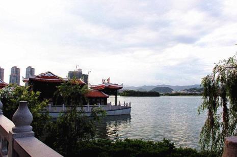 泉州西湖公园海拔多少