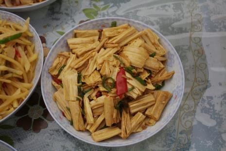 素炒青菜腐竹的做法
