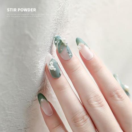 美甲水晶粉和搅搅粉一样吗