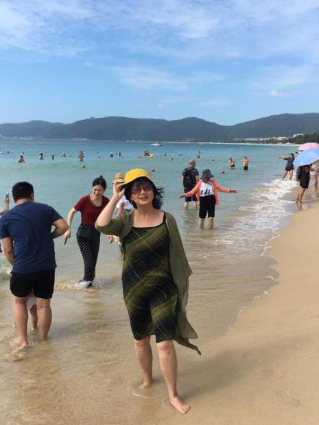 亚龙湾和大东海哪个好玩